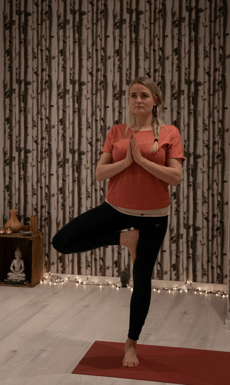 Lonneke van Studio Balance Hatha yoga yogadocent Zelhem